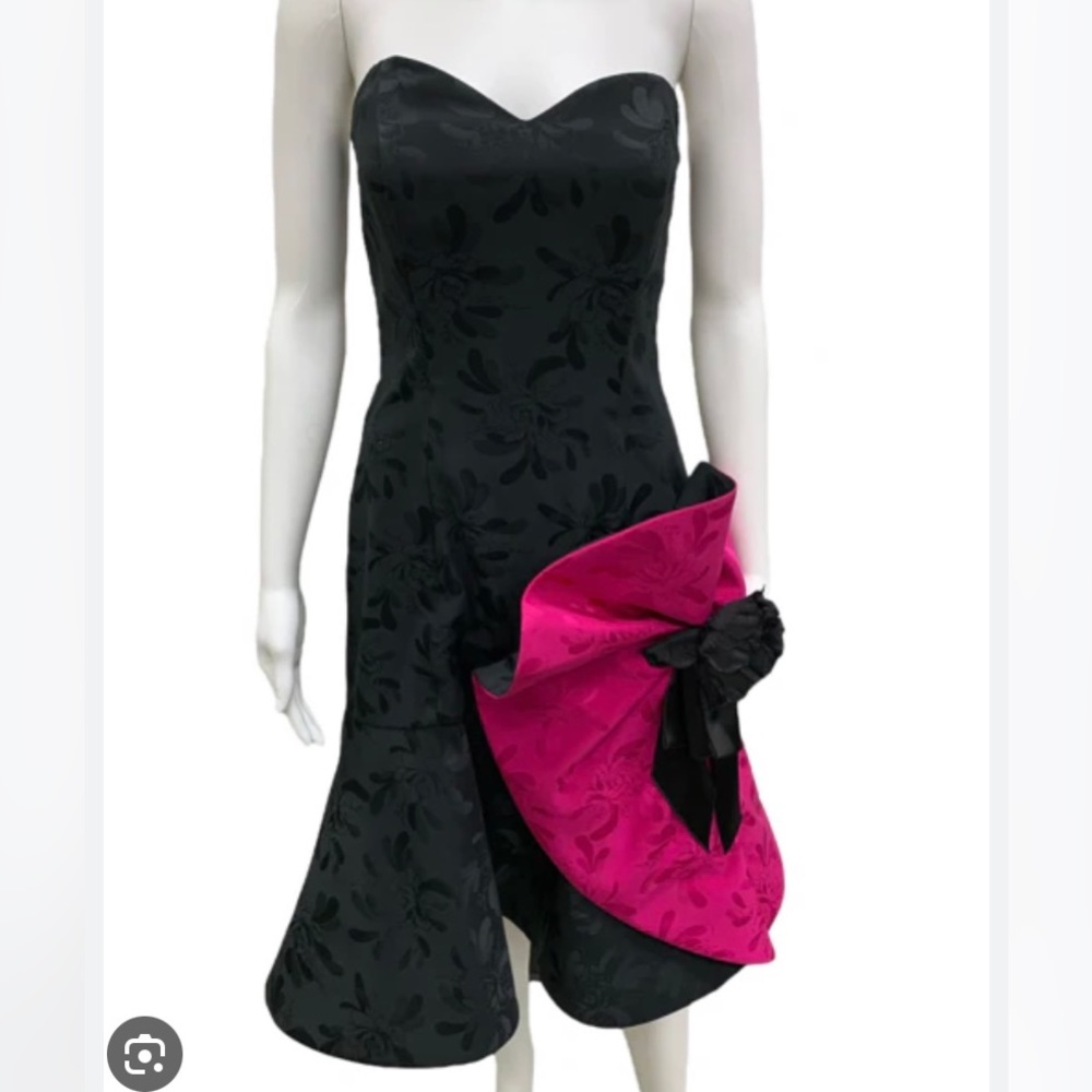 BLOWzOUTSAL! Evenings by Raul Blanc. Size 8 Vintage from 70’s